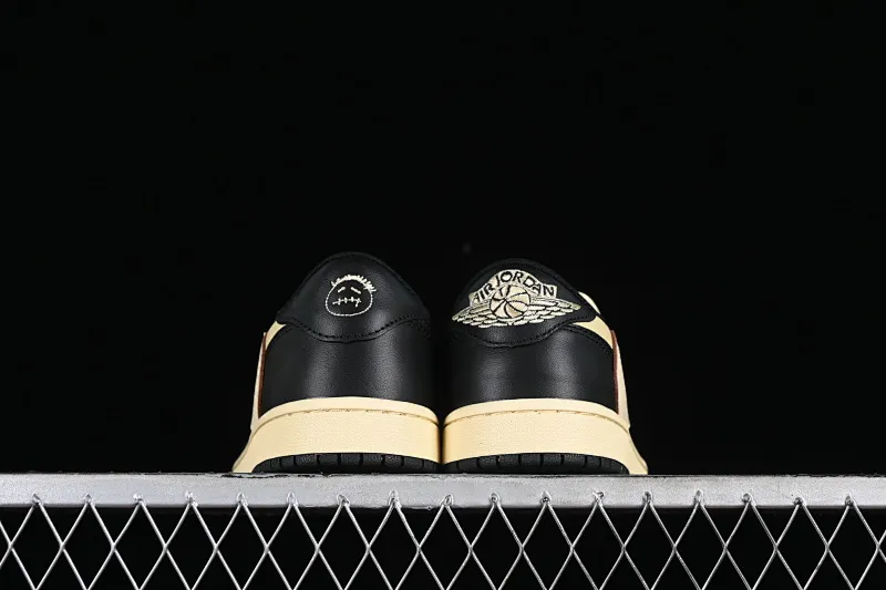 All categories Air Jordan Jordan series basketball shoes Air Jordan 1 Low Travis Scott x Air Jordan 1 Low OG AJ1 Joe 1 undercut low DM7866-201